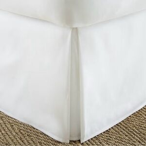 Ienjoy White Home Collection Pleated Bed Skirt, King, New